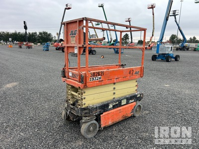2018 JLG 1932R Electric Scissor Lift