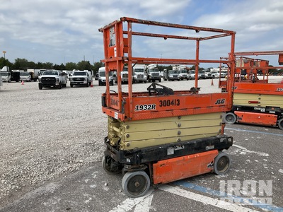 2018 JLG 1932R Electric Scissor Lift