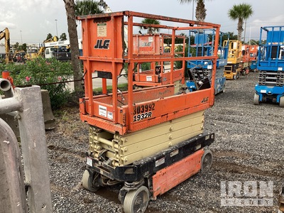 2018 JLG 1932R Electric Scissor Lift