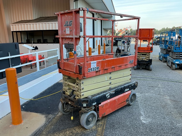 2019 JLG 1932R Electric Scissor Lift