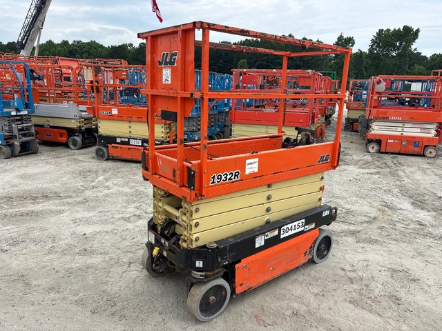 2019 JLG 1932R Electric Scissor Lift
