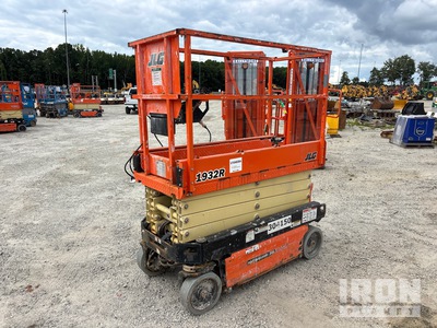 2019 JLG 1932R Electric Scissor Lift