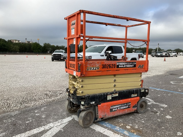2018 JLG 1932R Electric Scissor Lift
