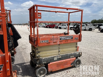 2017 JLG 1932R Electric Scissor Lift