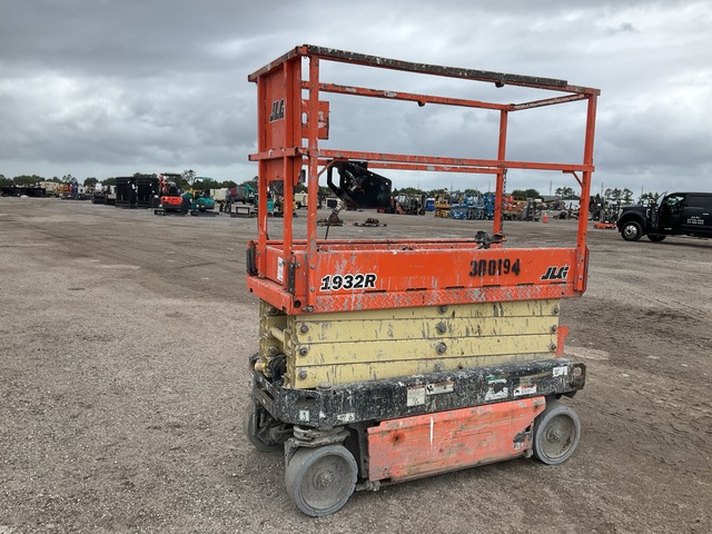 2017 JLG 1932R Electric Scissor Lift 2017 JLG 1932R Electric Scissor Lift