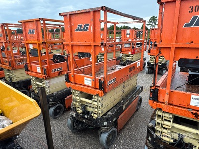 2017 JLG 1932R Electric Podnośnik nożycowy