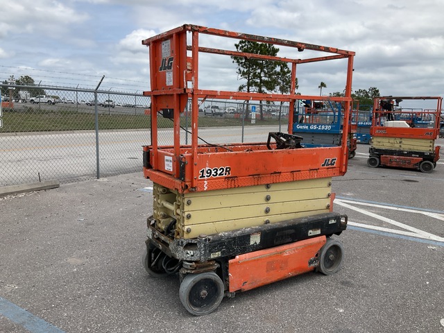 2017 JLG 1932R Electric Scissor Lift 2017 JLG 1932R Electric Scissor Lift