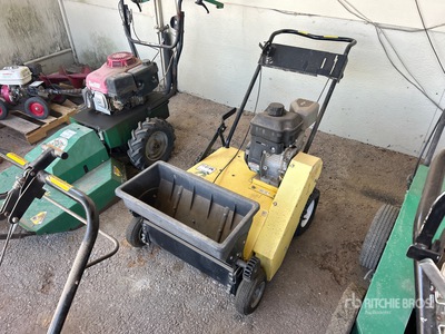 Source One SL220 Spreader