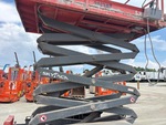 Chassis with Scherengestänge
