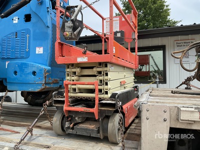 2018 JLG 1932R Scissor Lift