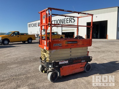 2019 JLG 1932R Electric Scissor Lift