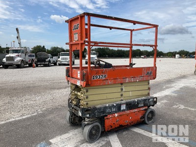2018 JLG 1932R Electric Scissor Lift