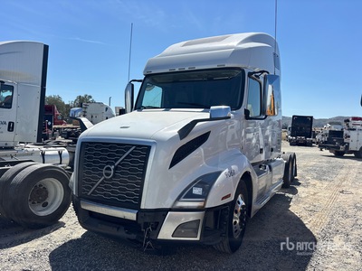 2022 Volvo VNL760 6x4 T/A Slaapcabine Trekker