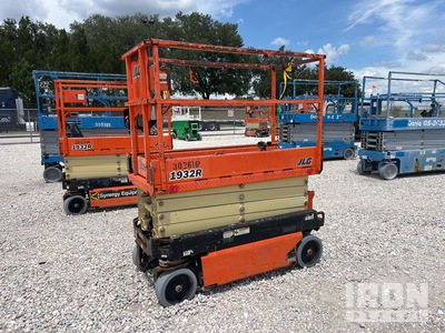 2018 JLG 1932R Electric Scissor Lift