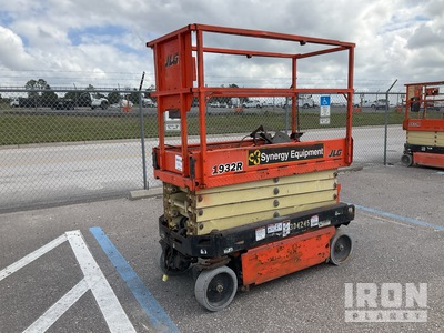 2018 JLG 1932R Electric Scissor Lift