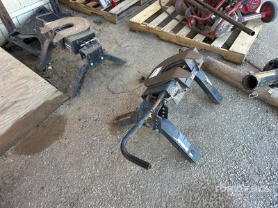 Quantity of (2) Fifth Wheel