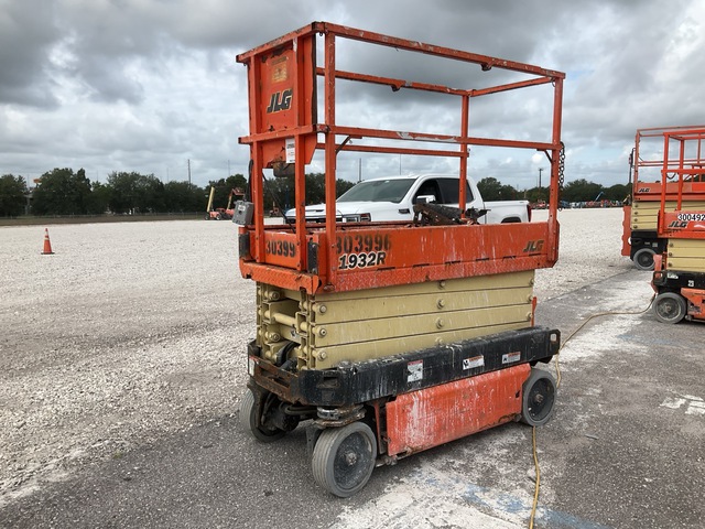 2019 JLG 1932R Electric Scissor Lift