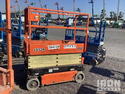 2018 JLG 1932R Electric Scissor Lift