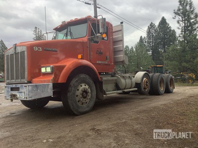 1999 Kenworth T800 6x4 T/A Day Cab Truck Tractor