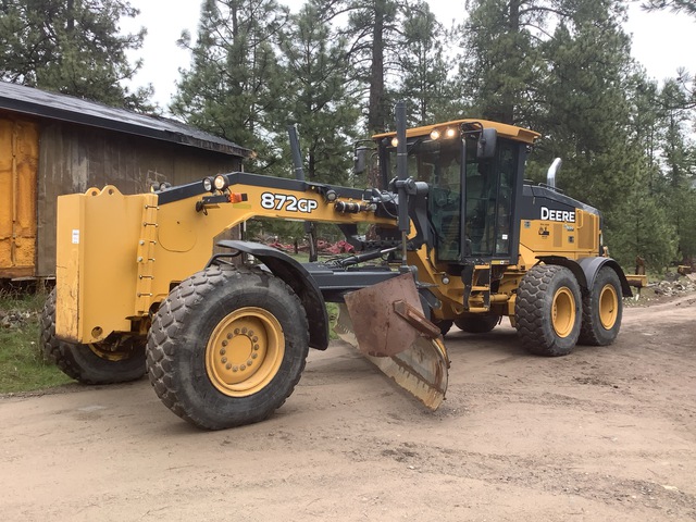 2018 John Deere 872GP AWD Motor Grader