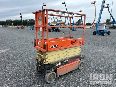 2018 JLG 1932R Electric Scissor Lift
