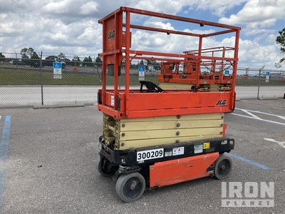 2017 JLG 1932R Electric Scissor Lift
