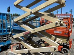 Chassis with Scissor Linkage