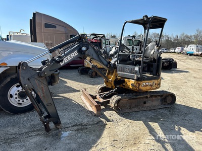 2014 John Deere 27D Minibagger