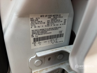 2015 Ford F-350 4x4 Crew Cab Pickup