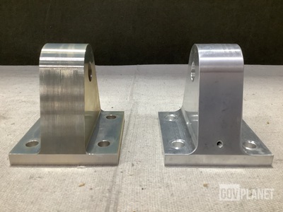 (11) Salem 12552964-1 Rotating Shaft Eye Brackets