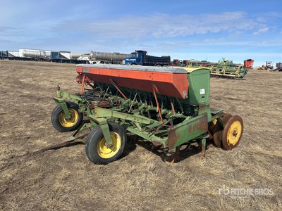 John Deere LZ207B 10 ft Seed Drill