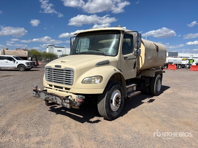 2006 Freightliner M2 106 2000 gal 4x2 Water Truck