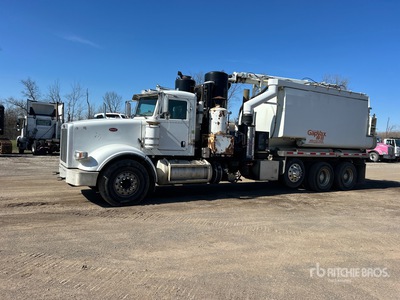GapVax HV-55 on 2015 Peterbilt 367 8x4 Vacuum Excavator Truck