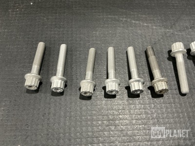 (285) United Technologies 4012192 Machine Bolts