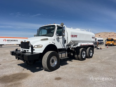 Freightliner 4000 gal 6x6 Camion à eau