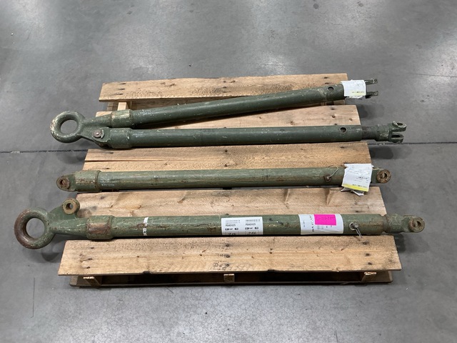 (2) Motor Vehicle Towbars