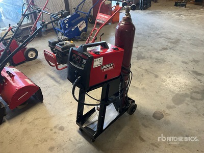Lincoln Electric 140 Easy Mig 140 A MIG Electric Welder