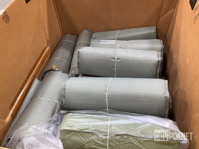 (36) Self-Inflating Sleeping Mats