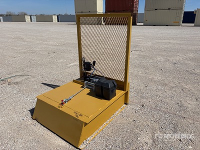 Skid Steer Winch ملحقات معدة الحمل الصغيرة المجنزرة المتنوعة (Unused)