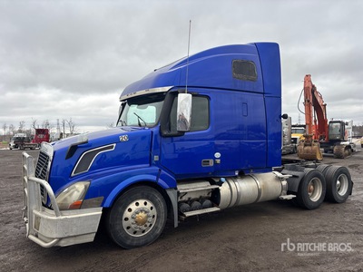2013 Volvo VNL 6x4 T/A Sleeper Truck Tractor