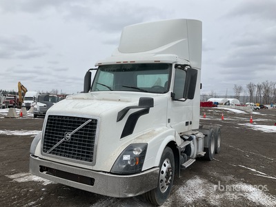 2018 Volvo VNL 6x4 3-Achs Sattelzugmaschine