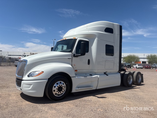 2023 International LT625 6x4 T/A Sleeper Truck Tractor