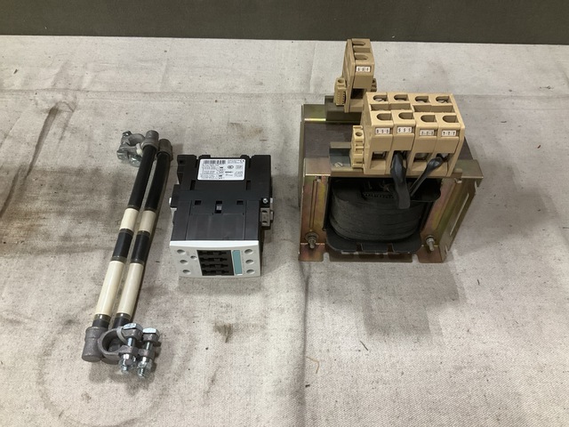 (3) Autotransformers, (2) Cable Assemblies, (1) Contactor & Assorted Items (3) Autotransformers, (2) Cable Assemblies, (1) Contactor & Assorted Items