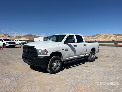 2018 Ram 3500 4x4 Crew Cab بيك اب