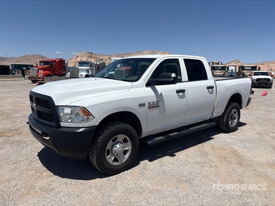 2018 Ram 3500 4x4 Crew Cab Pickup