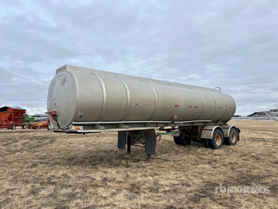 1979 Westank Willock 6000 gal T/A Tanker Trailer