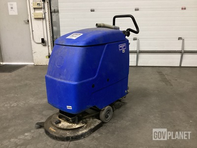 Nilfisk Advance Razor 20B Floor Scrubber