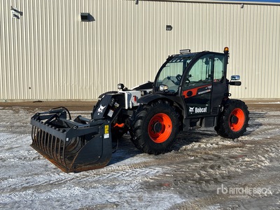 2019 Bobcat V723 Telehandler