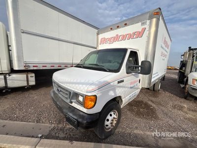 2006 Ford E350 4x2 Moving Van Truck (Inoperable)