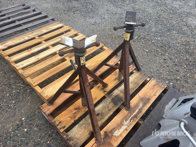 Sumner Hi Pro jack ST-871 W/Vee head load limit2000lbs Jack